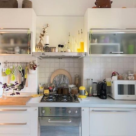 ミラノDesign&Terrazzo A 5 Min Dal Centro - Laura'S Houseアパートメント エクステリア 写真