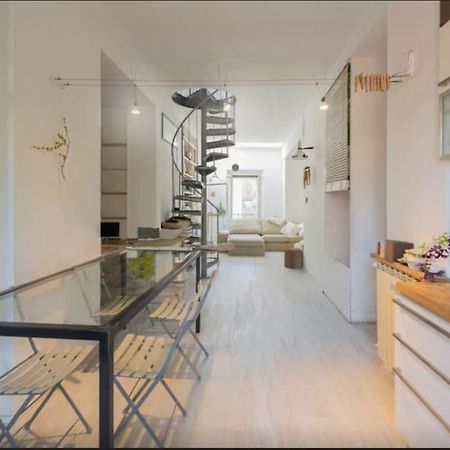 ミラノDesign&Terrazzo A 5 Min Dal Centro - Laura'S Houseアパートメント エクステリア 写真