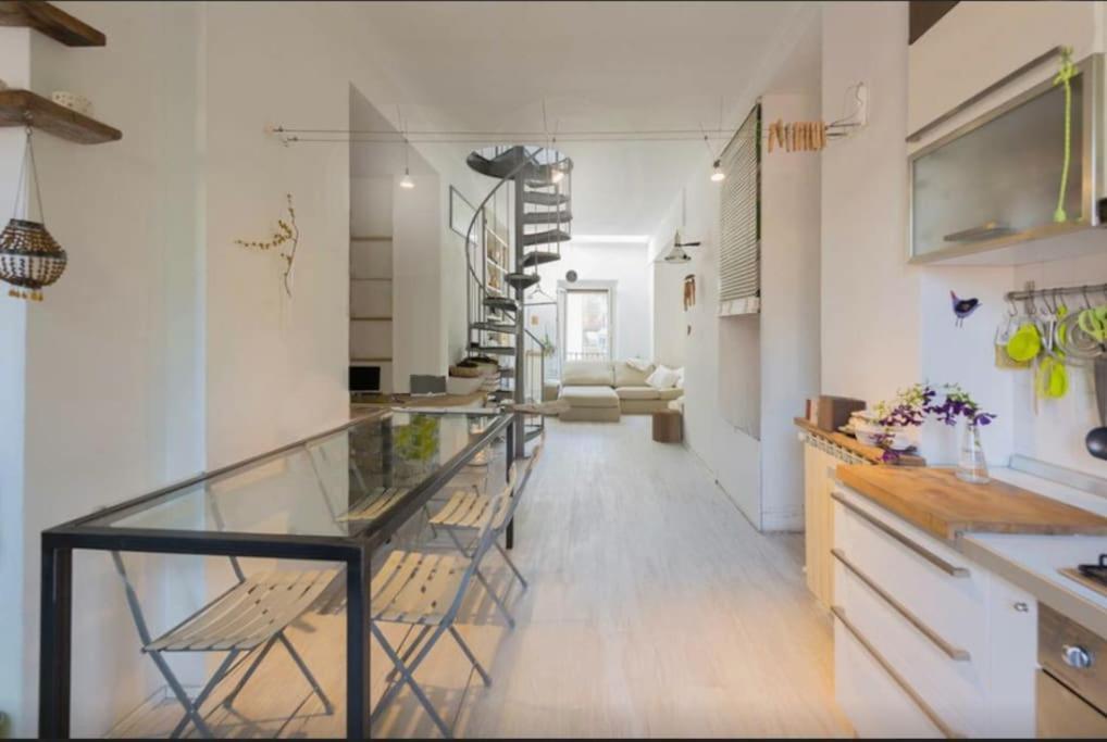 ミラノDesign&Terrazzo A 5 Min Dal Centro - Laura'S Houseアパートメント エクステリア 写真